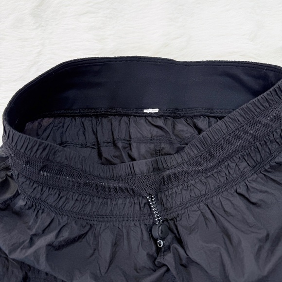 Lululemon Step Out High Rise Packable 3” Short 4 - Picture 8 of 11